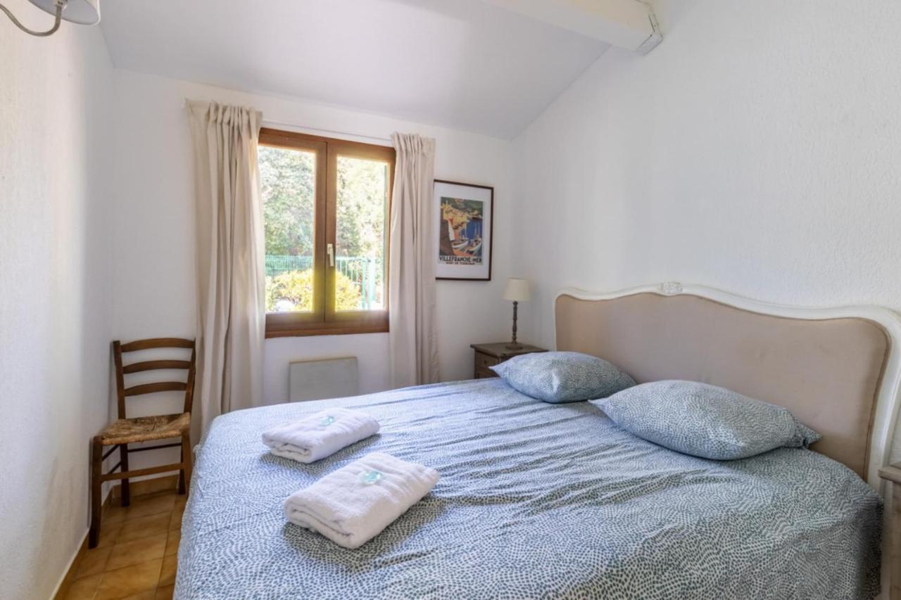 Nice Apt For 4 With Terrace And Pool Apartment Bandol Exterior photo